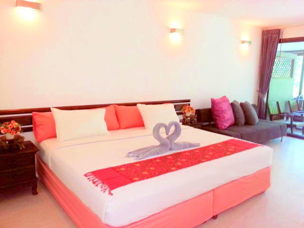 Banraya Resort And Spa Koh Racha Yai Exterior photo