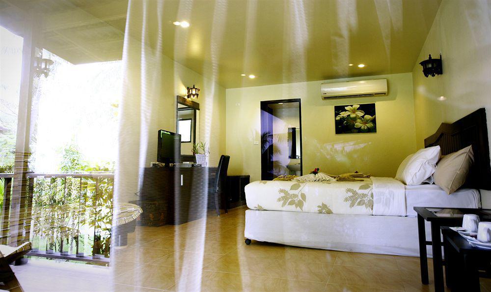 Banraya Resort And Spa Koh Racha Yai Exterior photo